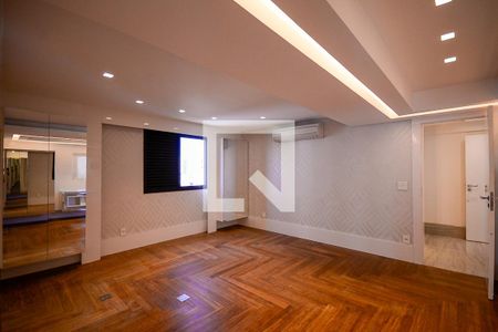 Apartamento à venda com 170m², 3 quartos e 3 vagasQuarto 3 - Suite 