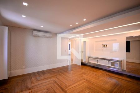 Apartamento à venda com 170m², 3 quartos e 3 vagasQuarto 3 - Suite 