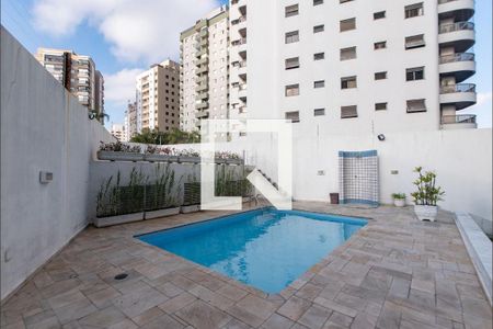 Apartamento à venda com 170m², 3 quartos e 3 vagasÁrea comum - Piscina