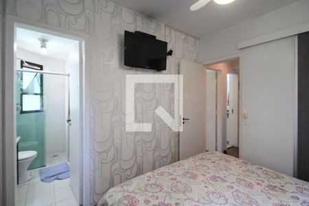 Suíte  de apartamento à venda com 2 quartos, 58m² em Vila Olímpia, São Paulo