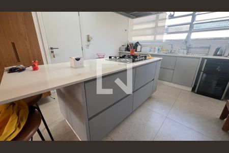 Apartamento à venda com 150m², 2 quartos e 1 vagaCozinha