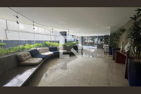 Apartamento à venda com 150m², 2 quartos e 1 vagaHall de entrada