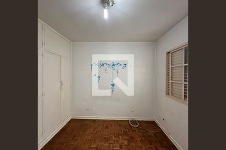 Casa à venda com 100m², 3 quartos e 2 vagasQuarto 2