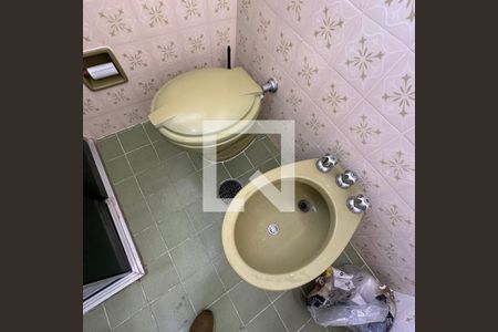 Banheiro da Suíte de casa à venda com 3 quartos, 100m² em Vila Lageado, São Paulo