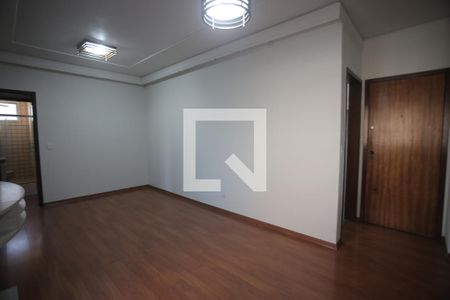 Sala de apartamento à venda com 3 quartos, 73m² em Coração Eucarístico, Belo Horizonte