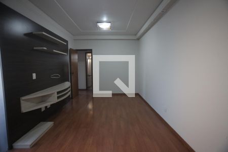 Apartamento para alugar com 73m², 3 quartos e 1 vagaSala