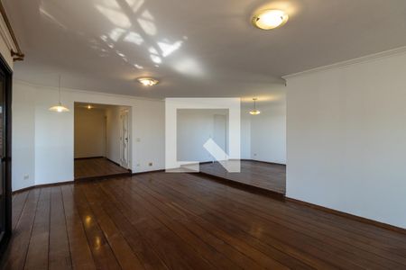 Apartamento à venda com 239m², 4 quartos e 3 vagasSala