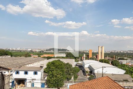 Vista  de casa à venda com 3 quartos, 200m² em Jardim Rizzo, Guarulhos