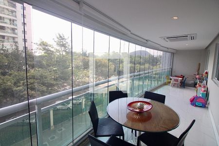 Varanda da Sala de apartamento para alugar com 2 quartos, 112m² em Barra da Tijuca, Rio de Janeiro