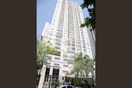 Apartamento à venda com 68m², 2 quartos e 2 vagasFachada e portaria