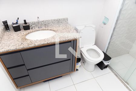 Apartamento à venda com 68m², 2 quartos e 2 vagasBanheiro da Suíte