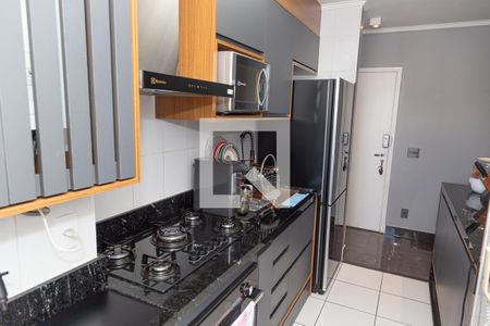 Apartamento à venda com 68m², 2 quartos e 2 vagasCozinha