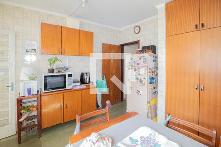 Casa à venda com 120m², 2 quartos e 1 vagaCozinha 