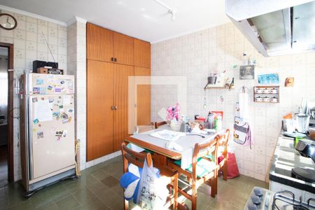 Casa à venda com 120m², 2 quartos e 1 vagaCozinha 