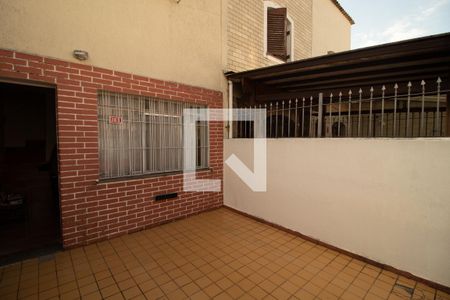 Casa à venda com 120m², 2 quartos e 1 vagaGaragem
