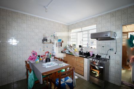 Casa à venda com 120m², 2 quartos e 1 vagaCozinha 