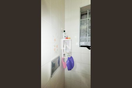 Casa à venda com 230m², 3 quartos e 2 vagas Casa à venda com 230m², 3 quartos e 2 vagasBanheiro