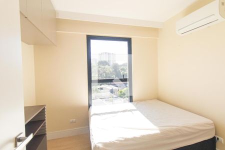 Quarto 1 de apartamento para alugar com 2 quartos, 58m² em Alto da Glória, Curitiba