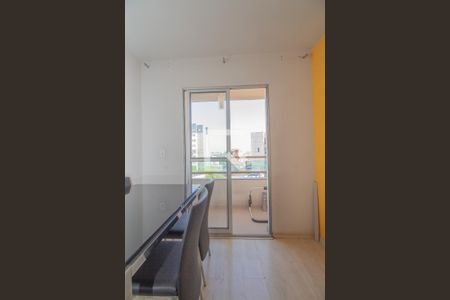 Sala de apartamento para alugar com 2 quartos, 43m² em Jardim Santa Teresinha, São Paulo