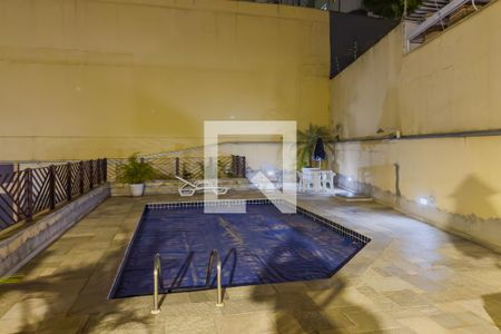 Apartamento à venda com 77m², 3 quartos e 1 vagaPiscina