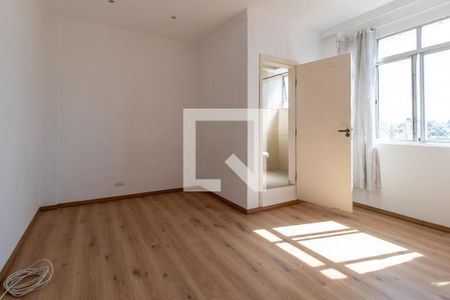 Quarto 1 de apartamento para alugar com 1 quarto, 52m² em Centro, Curitiba