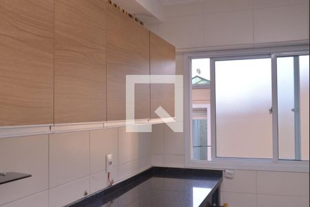 Apartamento à venda com 80m², 2 quartos e 2 vagasCozinha