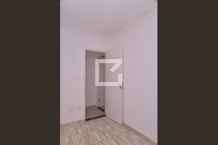 Apartamento à venda com 80m², 2 quartos e 2 vagasQuarto 2