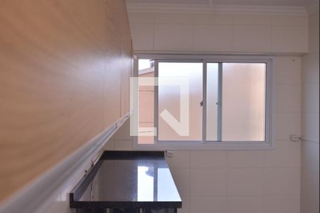 Apartamento à venda com 80m², 2 quartos e 2 vagasCozinha