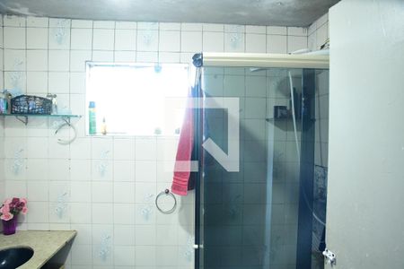 Banheiro de casa para alugar com 2 quartos, 110m² em Jardim Semiramis, Cotia
