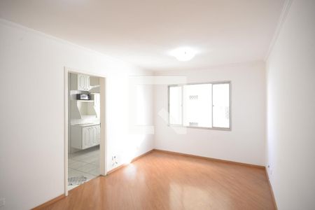 Sala de apartamento para alugar com 1 quarto, 75m² em Cambuci, São Paulo
