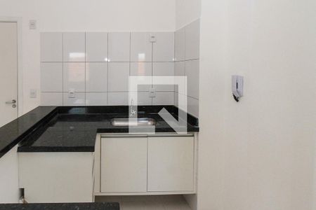 Cozinha de apartamento para alugar com 1 quarto, 30m² em Vila Formosa, São Paulo