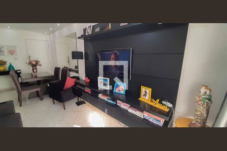 Sala de apartamento para alugar com 2 quartos, 62m² em Jaguaribe, Osasco