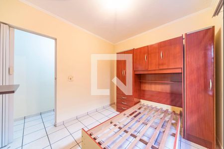 Quarto 1 de casa para alugar com 3 quartos, 191m² em Vila Mazzei, Santo André