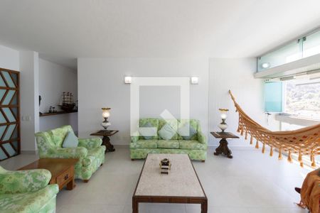 Sala de apartamento para alugar com 3 quartos, 140m² em Loteamento Joao Batista Juliao, Guarujá