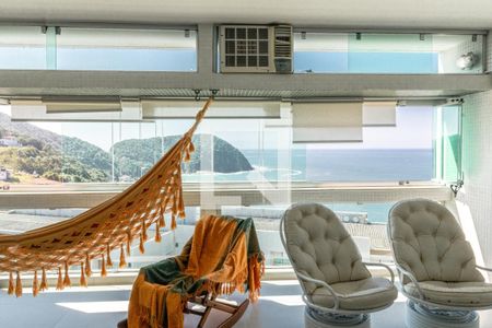 Sala de apartamento para alugar com 3 quartos, 140m² em Loteamento Joao Batista Juliao, Guarujá