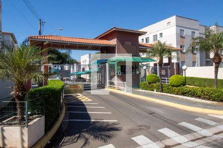 Apartamento para alugar com 47m², 2 quartos e 1 vagaFachado do condomínio