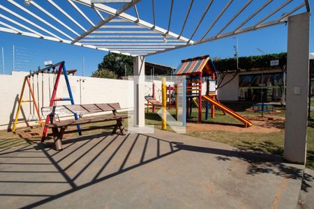 Apartamento para alugar com 47m², 2 quartos e 1 vagaÁrea comum - Playground