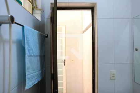 Casa à venda com 274m², 4 quartos e 4 vagasLavabo 2