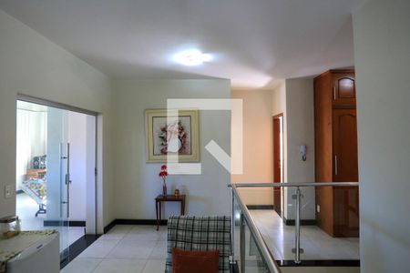 Casa à venda com 274m², 4 quartos e 4 vagasPiso superior 