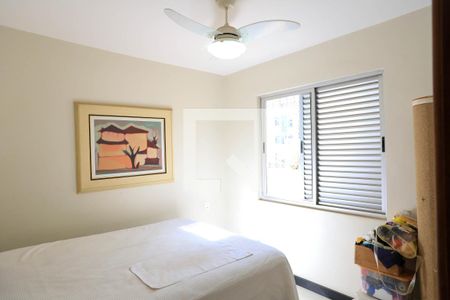 Casa à venda com 274m², 4 quartos e 4 vagasQuarto 4