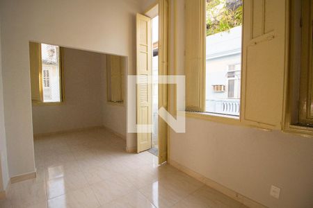 Sala de casa para alugar com 2 quartos, 100m² em Vila Isabel, Rio de Janeiro