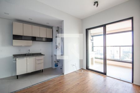 Sala de apartamento à venda com 2 quartos, 54m² em Vila Yara, Osasco