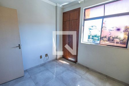 Quarto 1 de apartamento para alugar com 3 quartos, 61m² em Barro Preto, Belo Horizonte