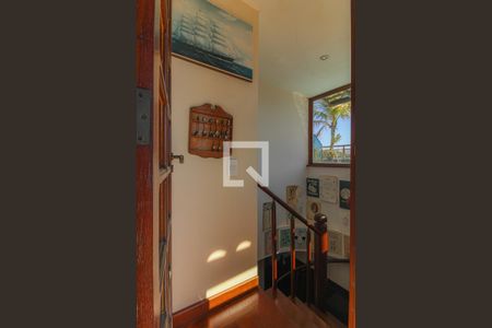 Apartamento à venda com 353m², 4 quartos e 2 vagasEscada