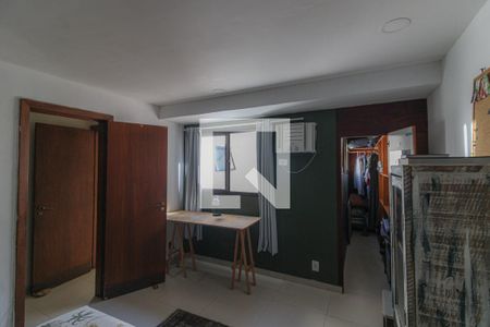 Apartamento à venda com 353m², 4 quartos e 2 vagasQuarto 3