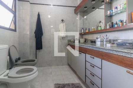 Apartamento à venda com 353m², 4 quartos e 2 vagasSuíte Master - Banheiro