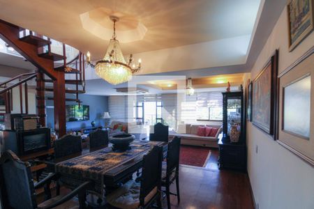 Apartamento à venda com 353m², 4 quartos e 2 vagasSala