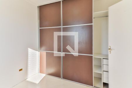 Quarto 2 de apartamento para alugar com 2 quartos, 48m² em Rio Pequeno, São Paulo