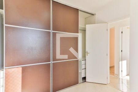 Quarto 2 de apartamento para alugar com 2 quartos, 48m² em Rio Pequeno, São Paulo