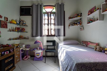 Casa à venda com 380m², 3 quartos e 6 vagas Casa à venda com 380m², 3 quartos e 6 vagasQuarto 2